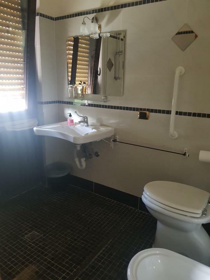 B&B Del Lago Ispra Luaran gambar